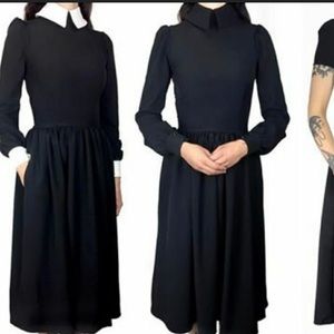 Deandri Nosferatu dress size large NWOT